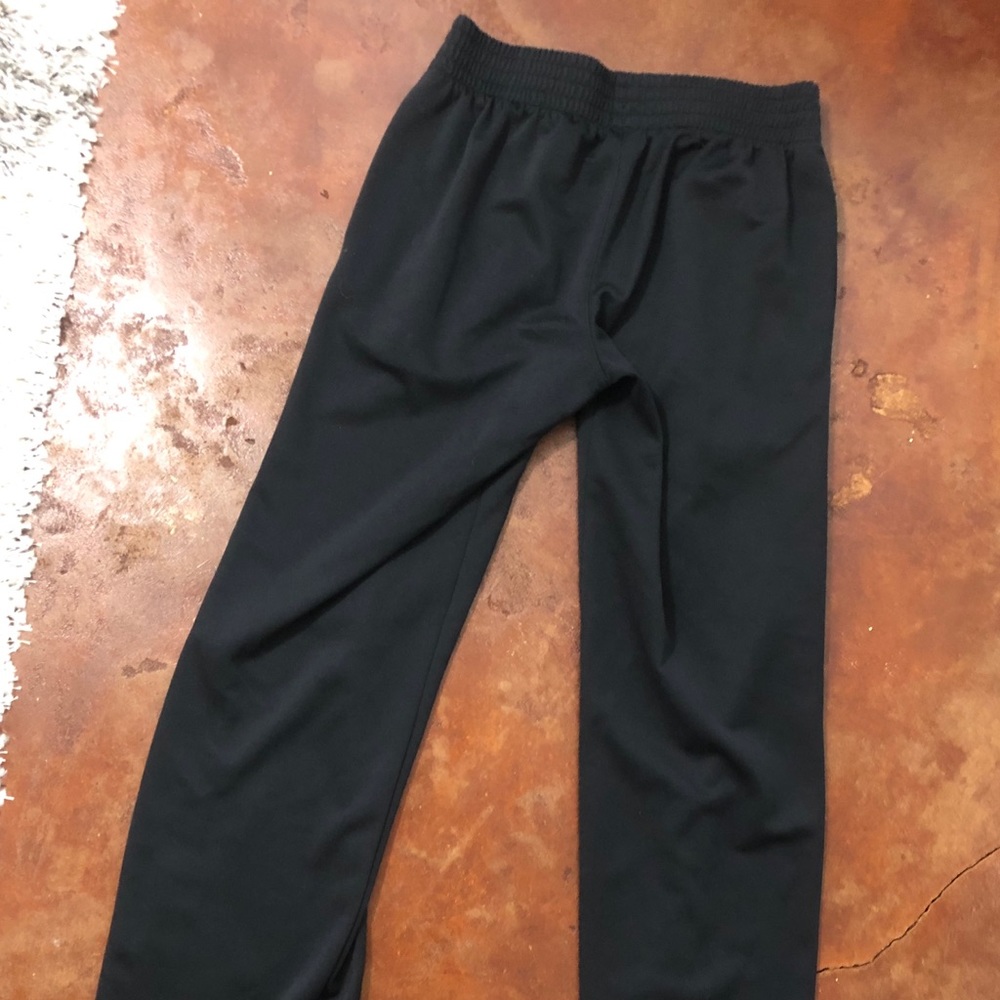 Sweatpants - Picture 2 of 5